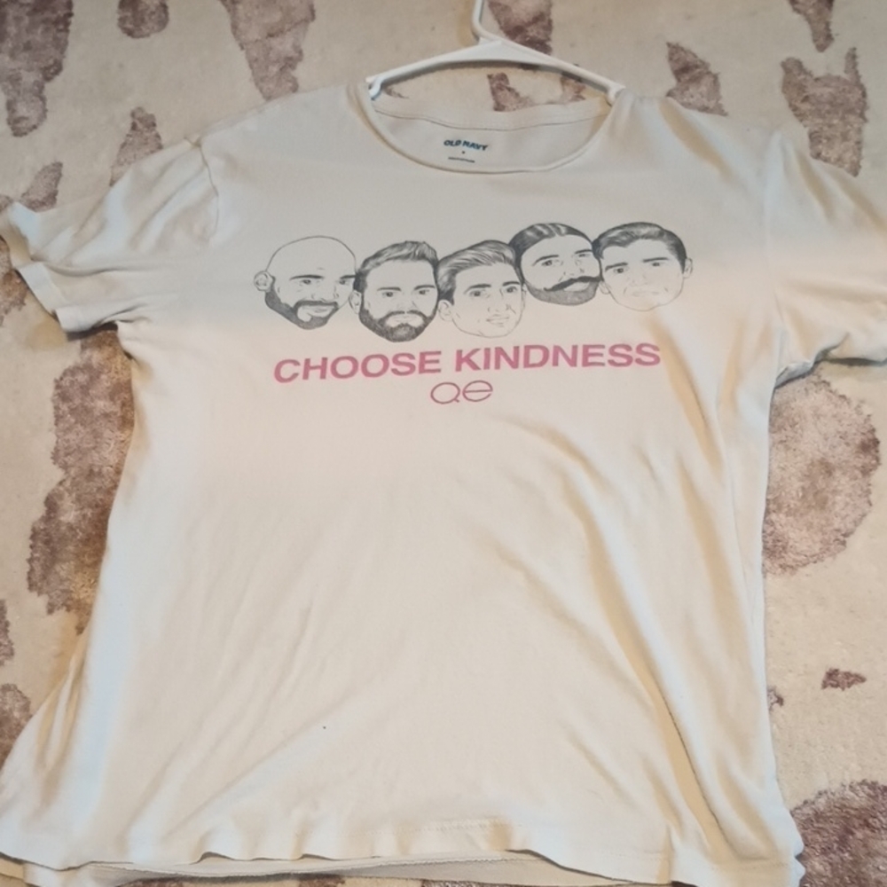 Queer Eye Graphic Tshirt Women's Small For Women And Kids